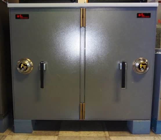 1stSecurity Safe
